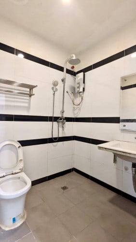 Condo for rent L Olympic