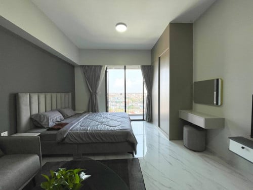 Condo Royal Platinum