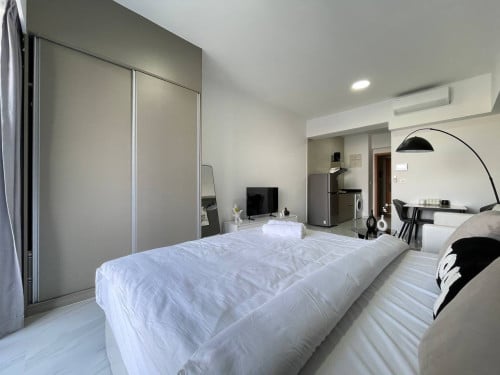 Condo Royal Platinum