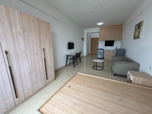 Condo Studio Room for Rent 180$