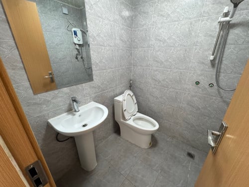 Condo Studio Room for Rent 180$