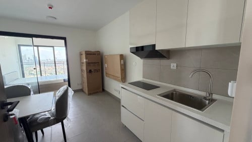 Condo Urgent Sale 1bed Urban Village 2