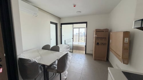 Condo Urgent Sale 1bed Urban Village 2
