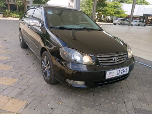 Corolla 03 le 6800$ចរចារ