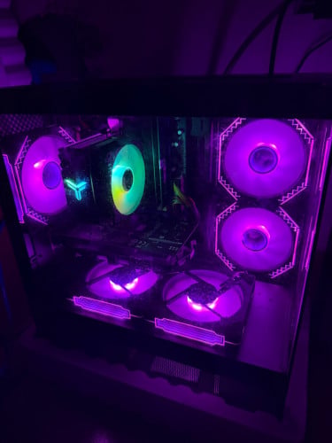 Cpu i7-2700k vga nvidia 1050ti 4G storage 715G +Monitor 27icnh = 300$