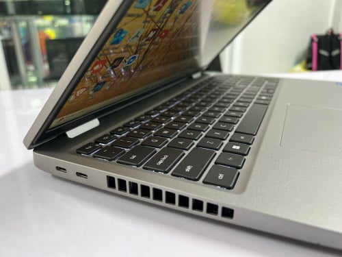 Dell Latitude 5520