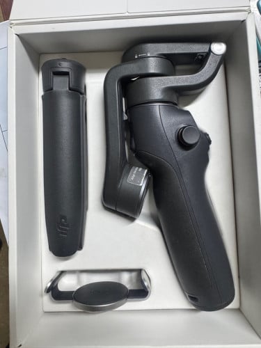 DJI osmo mobile 6