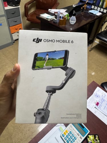 DJI osmo mobile 6