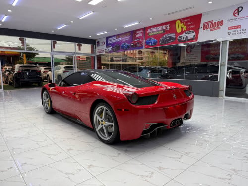 Ferrari 458 Option : Italia Year: 2013