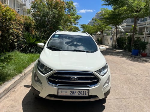Ford Ecosport 2021 ពណ៍ស ឈ្មោះម្ចាស់ដេីម ទឹកថ្នាំហ្សុី1ជុំ
