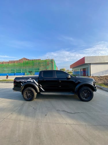 FORD RAPTOR 023 ឡានស្អាតម្ចាស់ដេីមកាលទិញទិញខ្លាញ់គោមិនធ្លាប់បុកប៉ះទឹកថ្នាំសុីនមួយជុំ