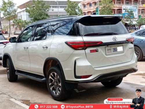FORTUNER LEGENDER 2022