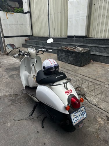Fulltax sale 330$ + helmet