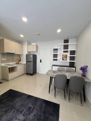 Fully Furnished 2-BR near Aeon 2 for rent
