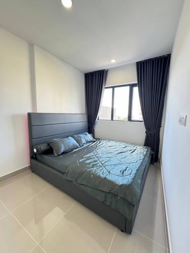 Fully Furnished 2-BR near Aeon 2 for rent