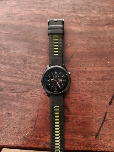 Garmin Forerunner 945 (high durability sports watch)