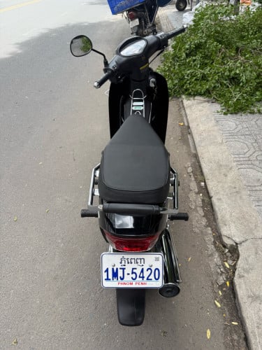 GNE 125cc
