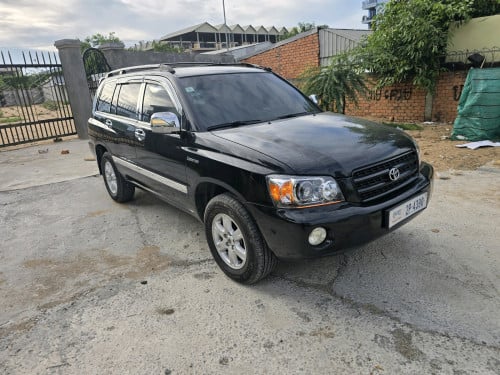 Highlander 02 ឡានស្អាត លក់