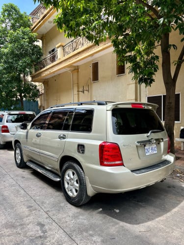 Highlander ឆ្នាំ03 V6 ប៉ុង1