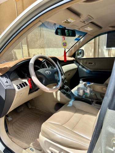 Highlander ឆ្នាំ03 V6 ប៉ុង1