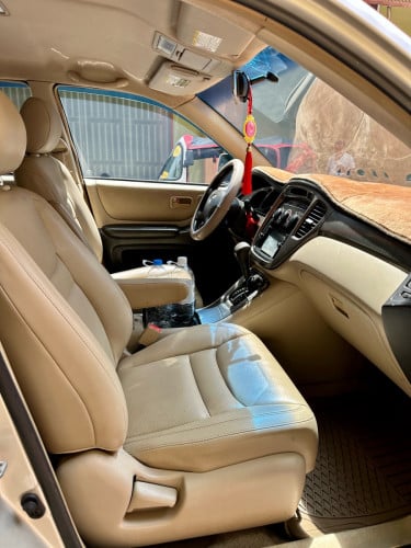 Highlander ឆ្នាំ03 V6 ប៉ុង1