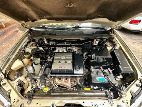 Highlander ឆ្នាំ03 V6 ប៉ុង1