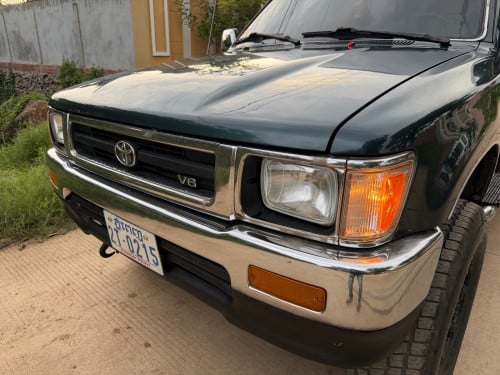 hilux 1994 លេខដៃប៉ុង2 សាំងv6 ហ្សុីនមួយជុំ សានុំកំរជួយ 💚👍🏻090329265 ទីតាំងកំពង់ចាម 📞☎️