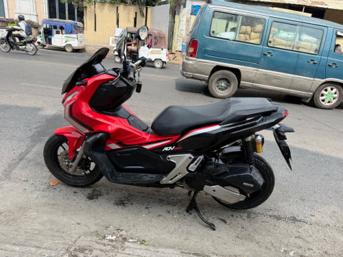 Honda ADV150