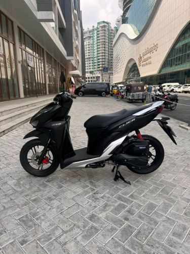 Honda click 2021smartkey150cc