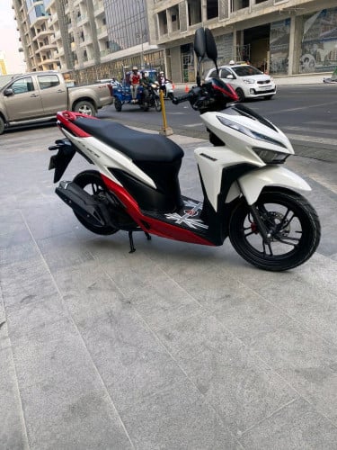 Honda click 2021smartkey150cc