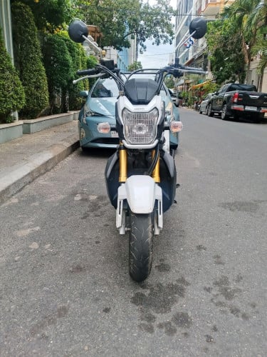 Honda zoomer x 2016