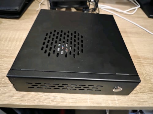 HP Monitor 24"+ Mini PC 7gen 16g Ram 70$