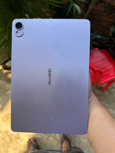 Huawei 11.5s ក្រុមហ៊ុន