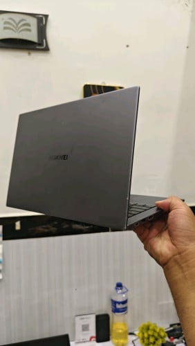 Huawei Mate book D14 (RAM 16GB/AMD Ryzen 5/M2 256GB/VGA 2GB/200$