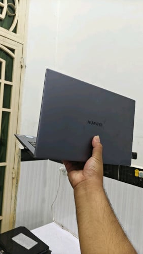 Huawei Mate book D14 (RAM 16GB/AMD Ryzen 5/M2 256GB/VGA 2GB/200$