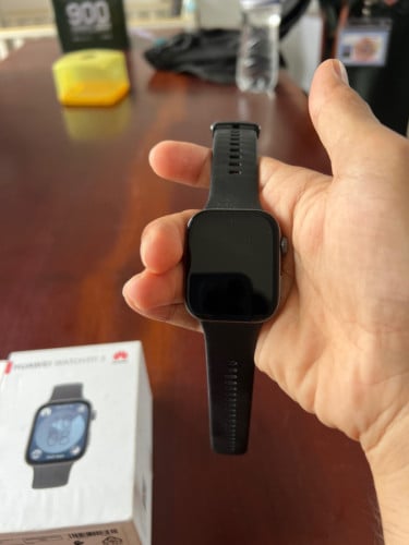 Huawei watch fit 3(used 3 times only) full sets
