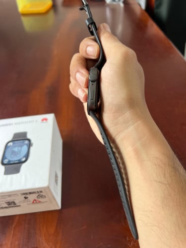 Huawei watch fit 3(used 3 times only) full sets