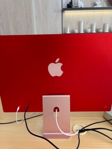iMac 24 inches m1 99% new