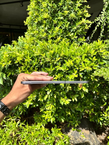 iPad 11 2020 sim/wifi