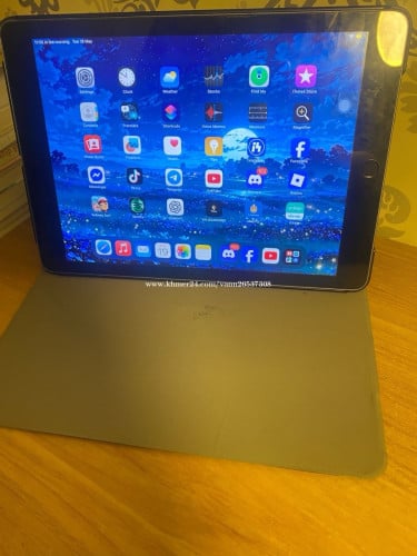 iPad 6 generation 32G Use WIFI only Have only one