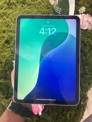 iPad A16 128G White 99% with pen