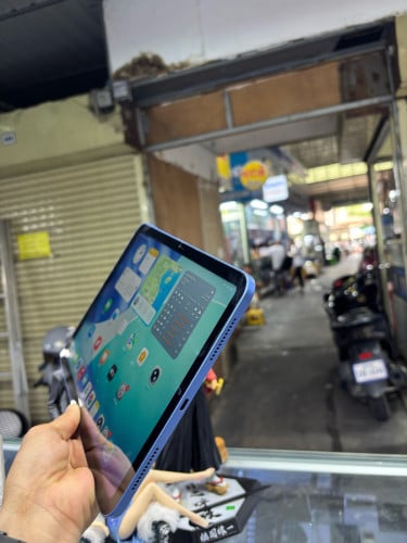 Ipad A16 128G WiFi 99% ថ្ម100% សាក87ដង