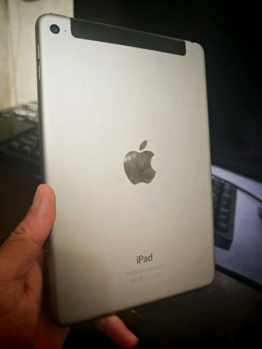 ipad mini 4 128g ស្អាត