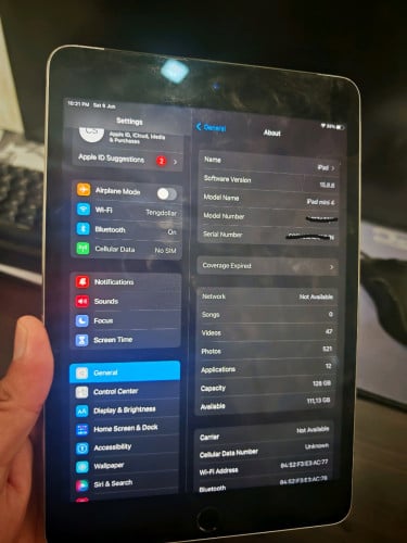 ipad mini 4 128g ស្អាត