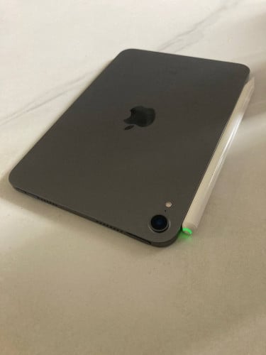 iPad mini 6th gen 64G with pen accessory