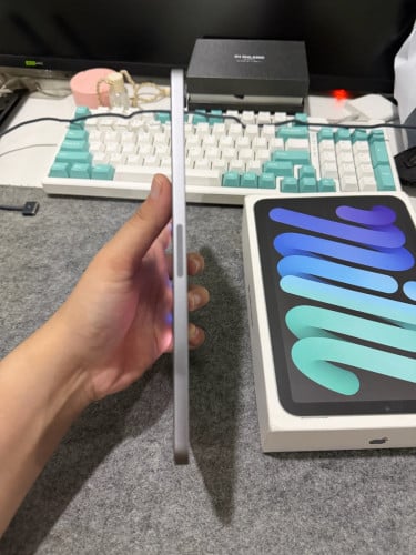 iPad mini 7  256 gb LL/A (99%) wifi