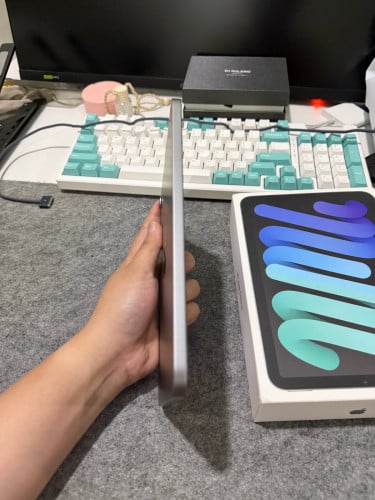 iPad mini 7  256 gb LL/A (99%) wifi