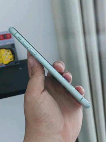 iPhone 11 128g LL/A សានុំហ្សីន ស្អាត98%