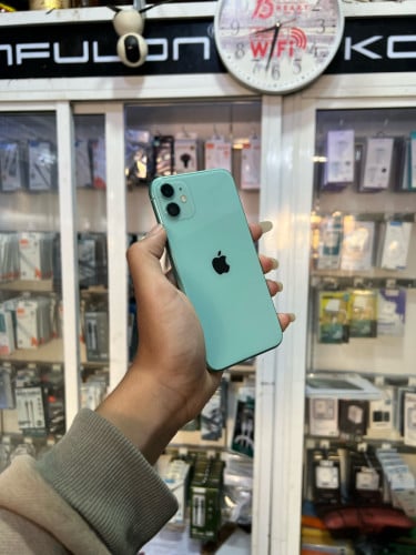 iPhone 11 ពណ៌ទឹកសណ្តែក 🍏 LLA 64GB Battery 87% 🔋 តួស្អាត 99% សំណុំហ្សីន