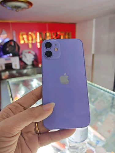 iPhone 12 64G za sim1ថ្ម92% ស្អាត98%  ធានាហ្សីនសុំនុំ